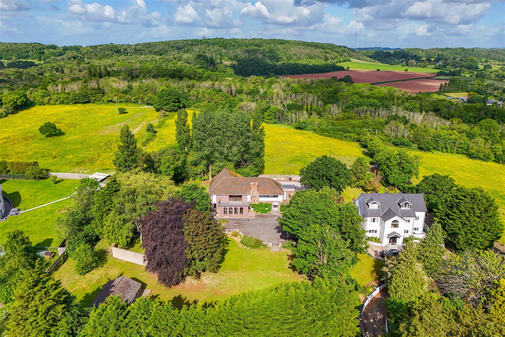 Hillandale, Pen-Y-Turnpike Road, Dinas Powys, Vale of Glamorgan, CF64 4HG